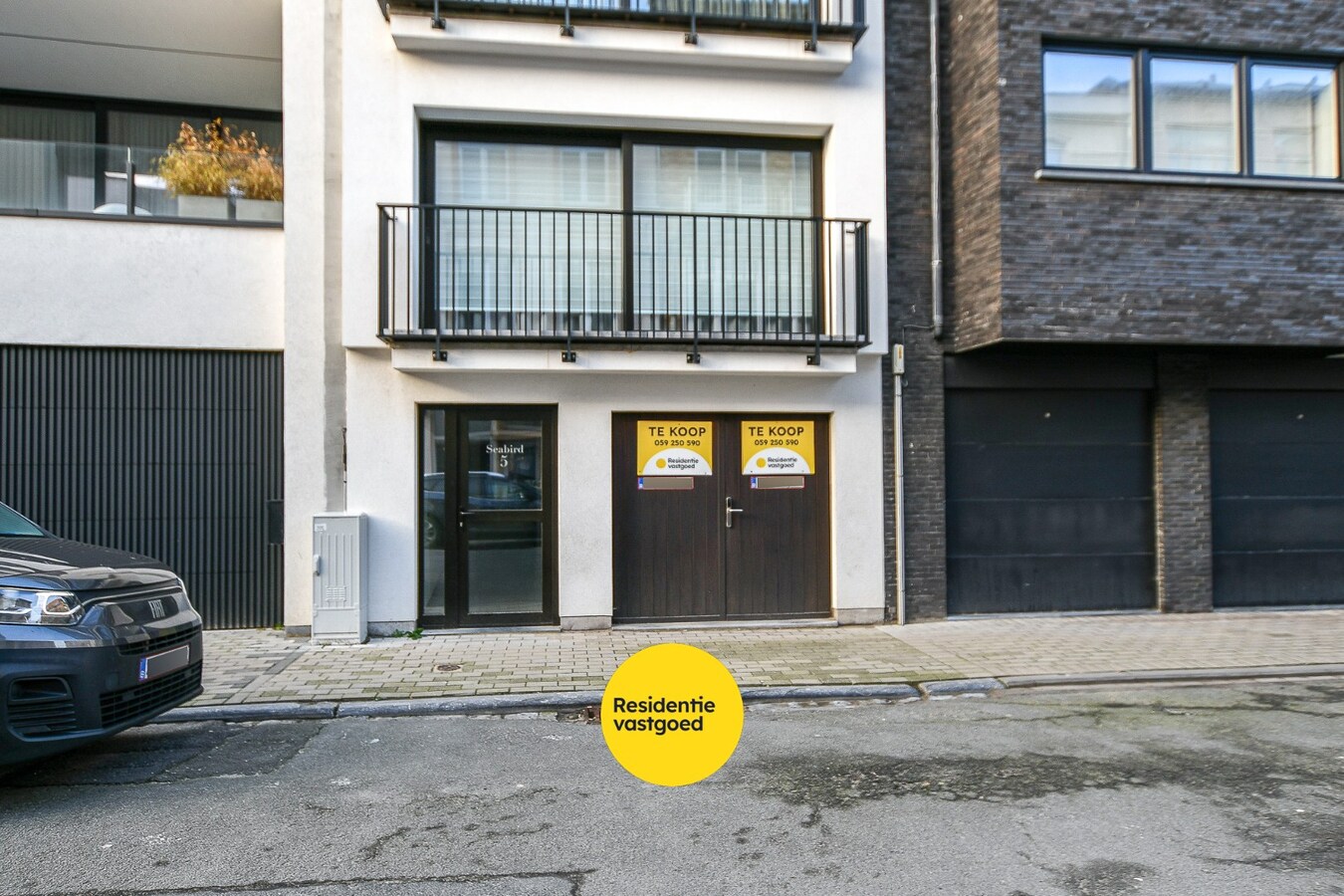 Te koop garage - De Haan