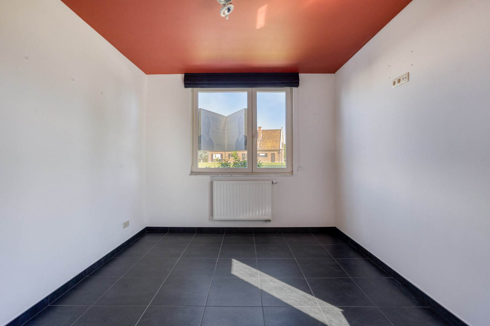 Instapklaar gelijkvloers appartement met groot terras, tuin en garagebox in Kumtich - EPC 104 KWH/m² 