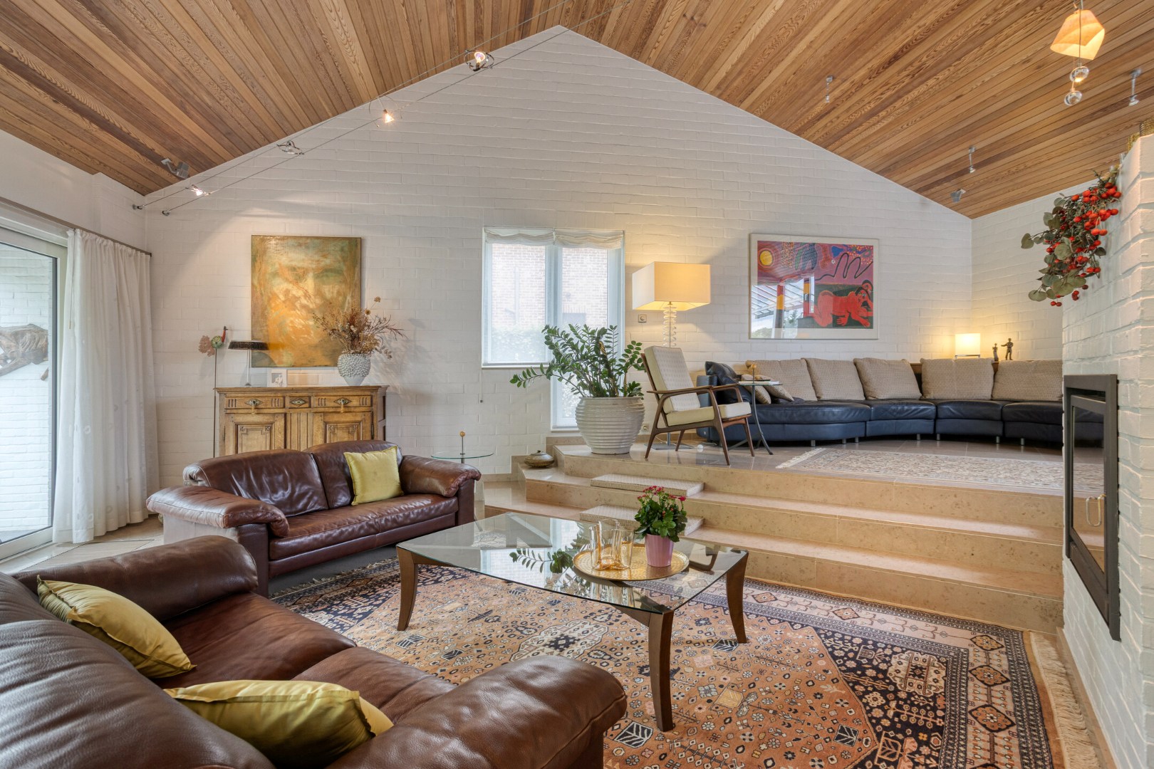 Villa met 5 slaapkamers, ruime tuin, terras en 2 garages in Heverlee! - bewoonbare opp. 278 m² -  EPC 179 kWh/m² 