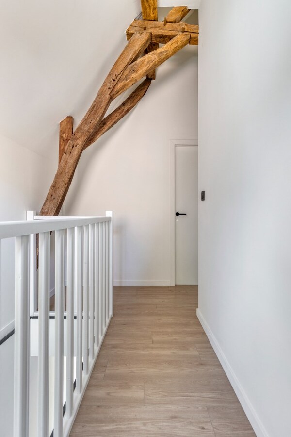 Prachtig volledig gerenoveerde half open bebouwing te Hoegaarden  - Energielabel B 