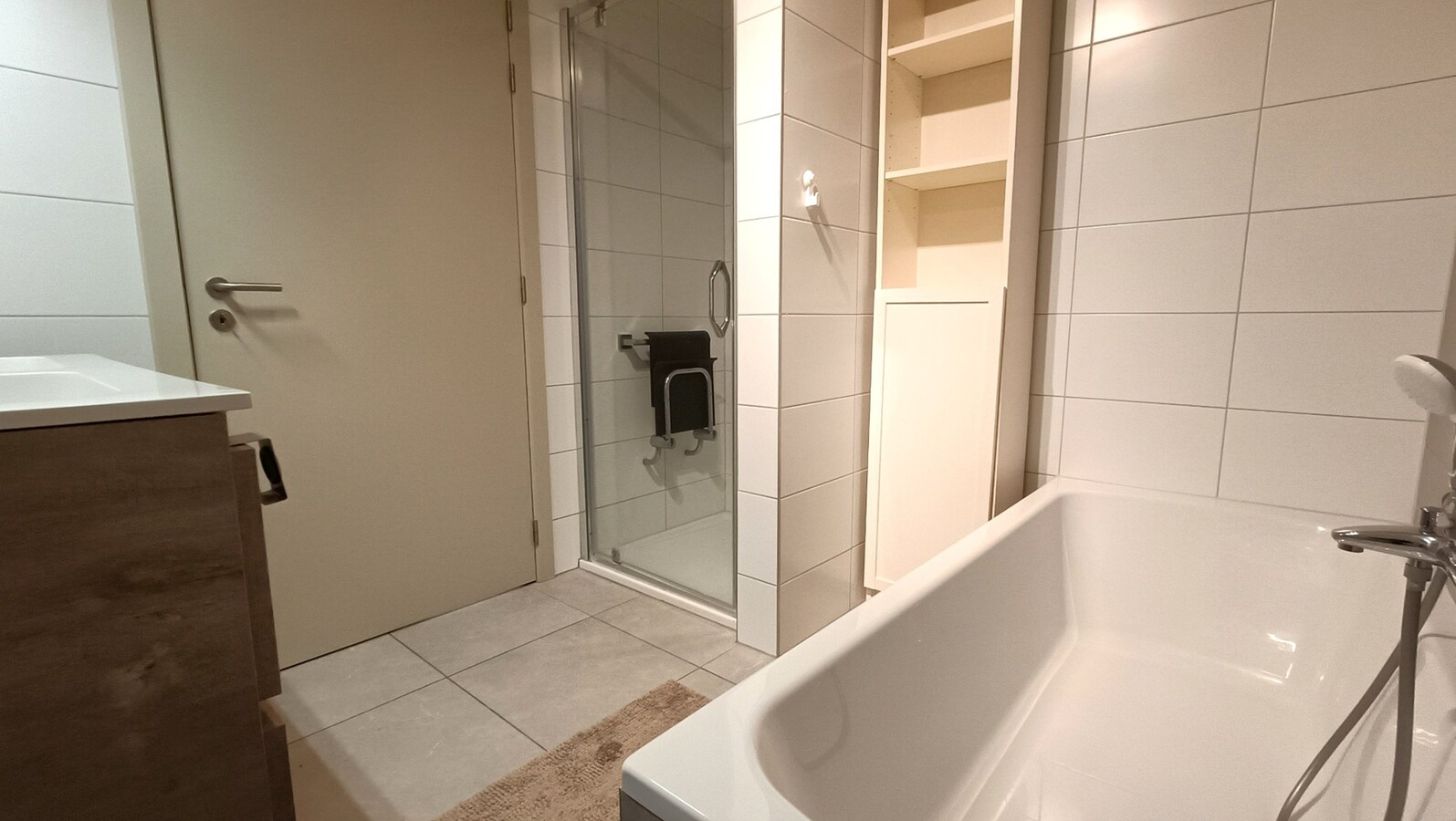 Prachtig gelijkvloers appartement met tuin en terras - EPC label A 