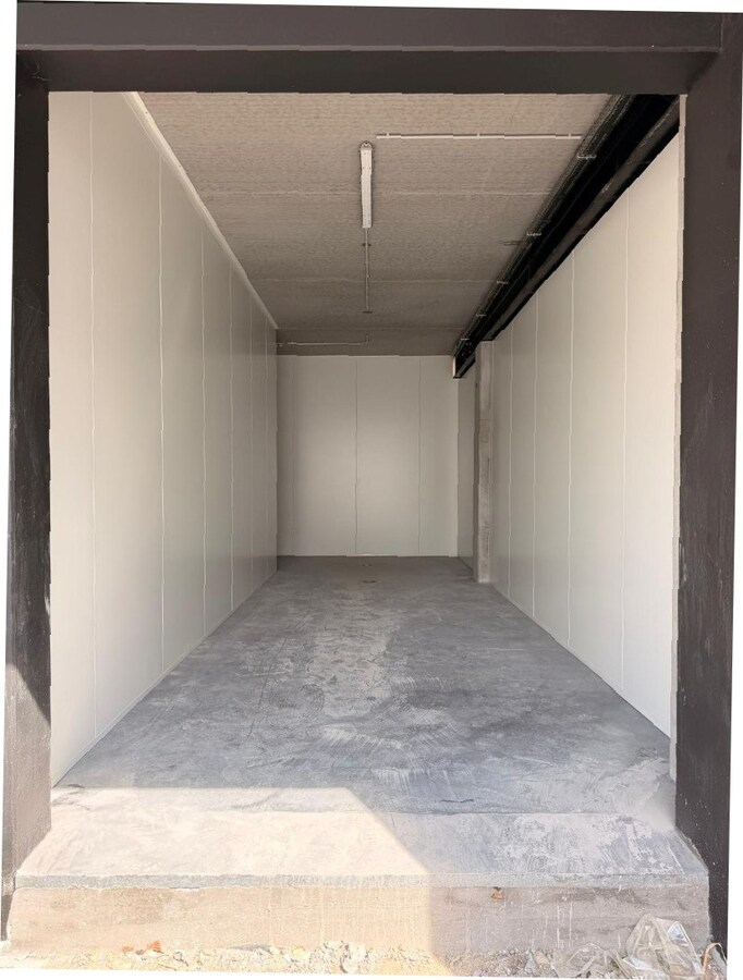 81 beveiligde stockageruimtes &amp; garageboxen in Otegem 