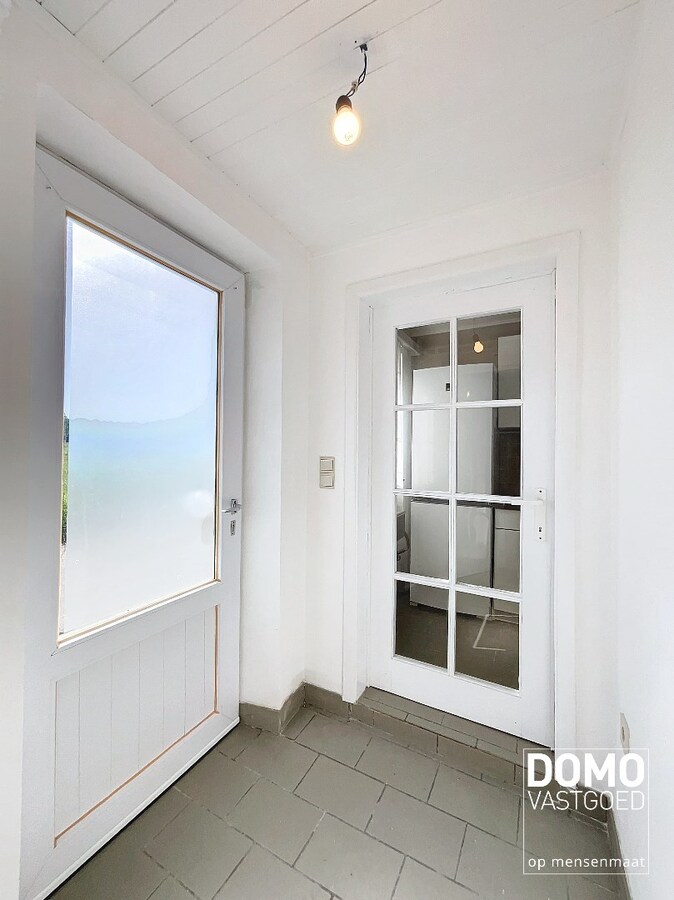 Halfopen bebouwing met 2 slaapkamers, garage en energielabel C te Heers 