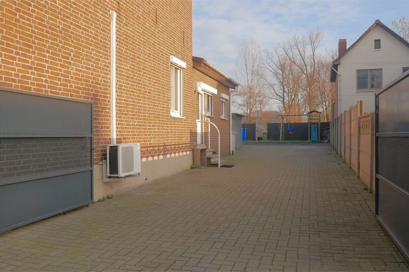 Karakteristieke, ruime gezinswoning op 930 m² 