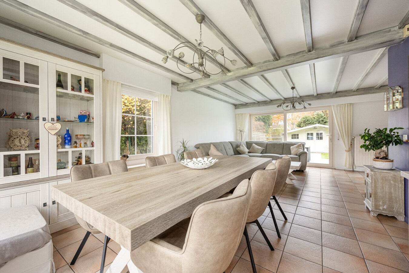 Gezellige gezinswoning met 3 slaapkamers en prachtig groen uitzicht 