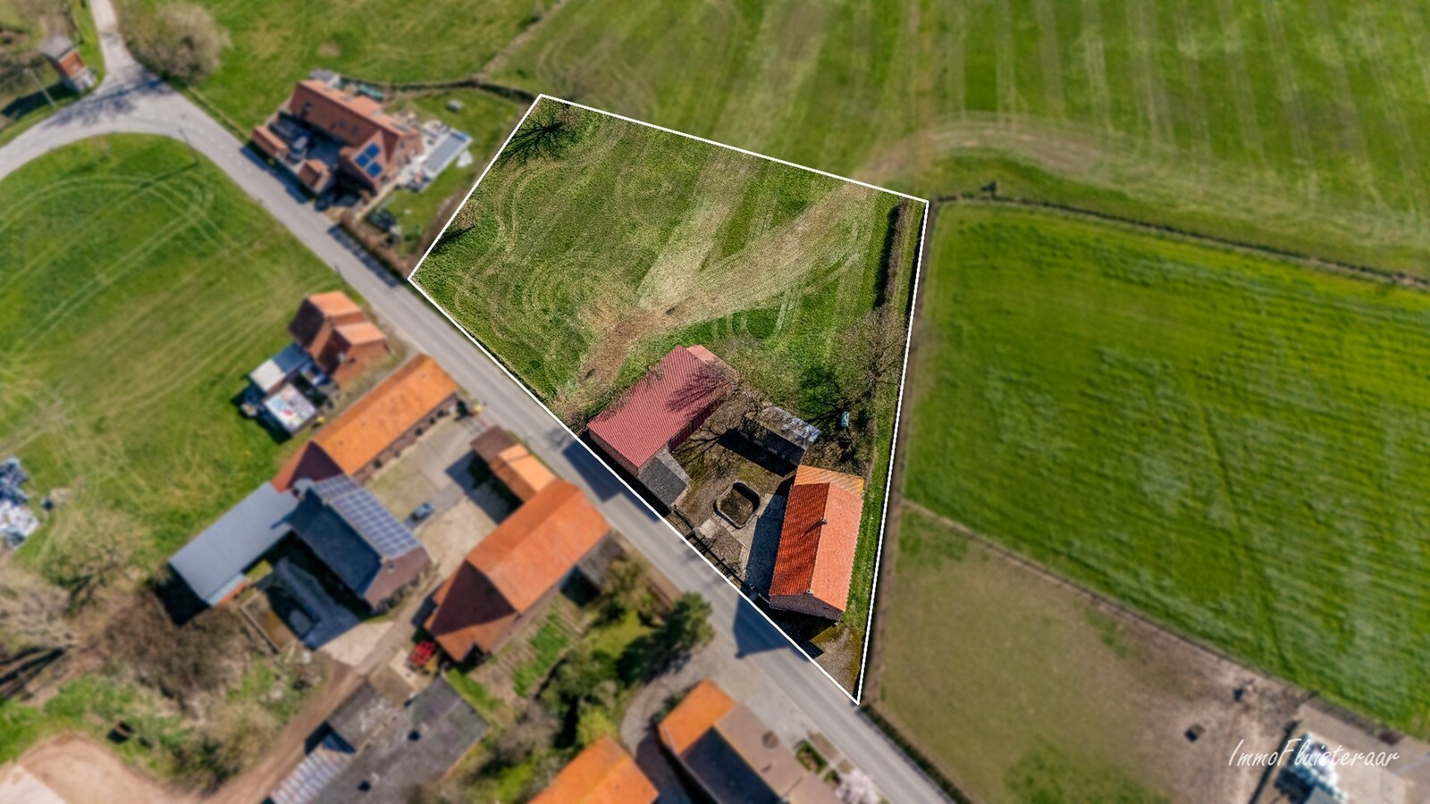 Authentieke hoevewoning op ca. 35a te Kortenaken 