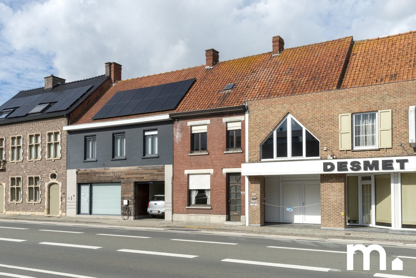 Woning nabij het centrum van Roeselare met 3 slaapkamers en zonnige tuin 