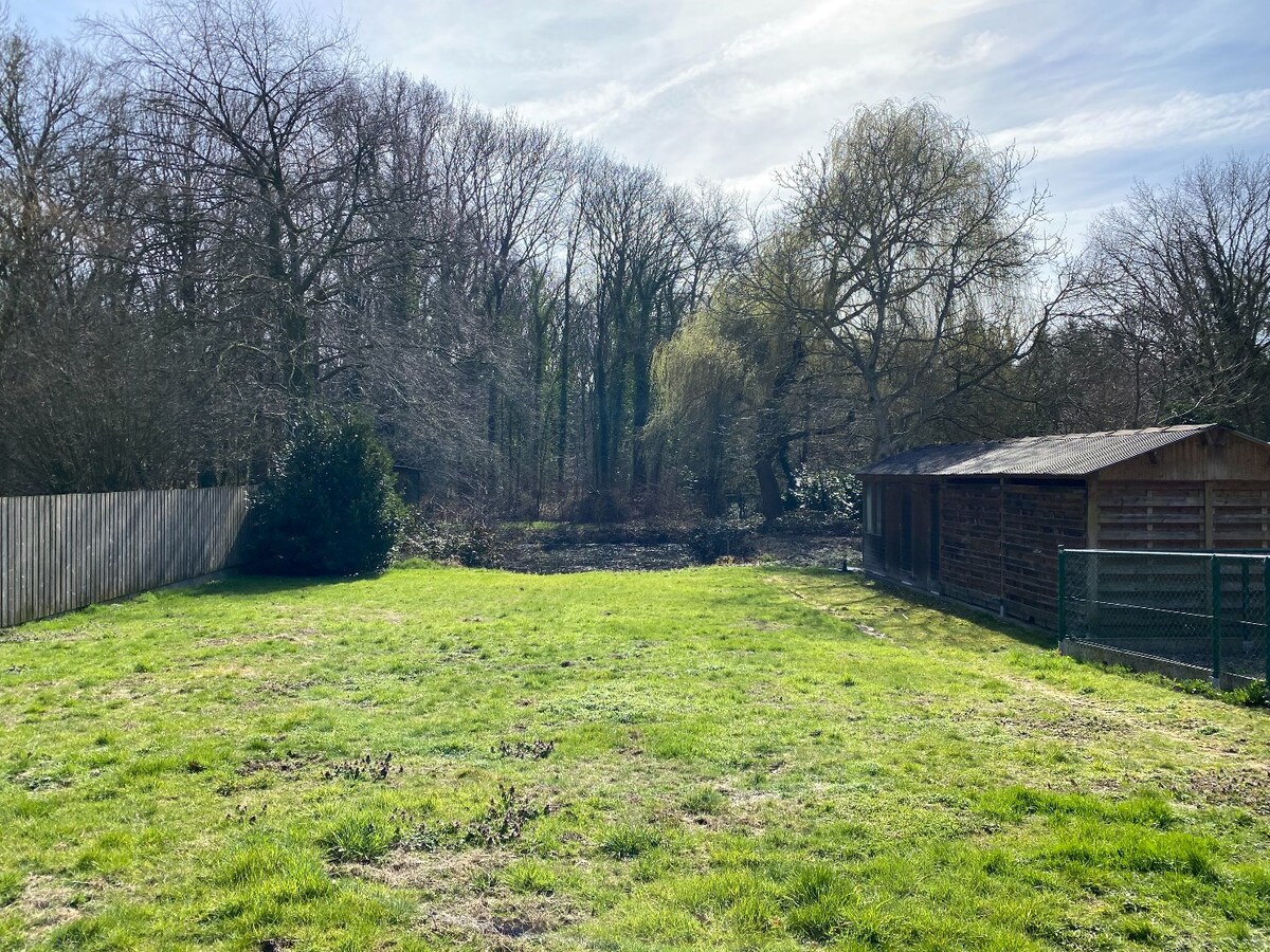 Polyvalente, ruime (handels)woning op zongericht perceel van 1243m² 