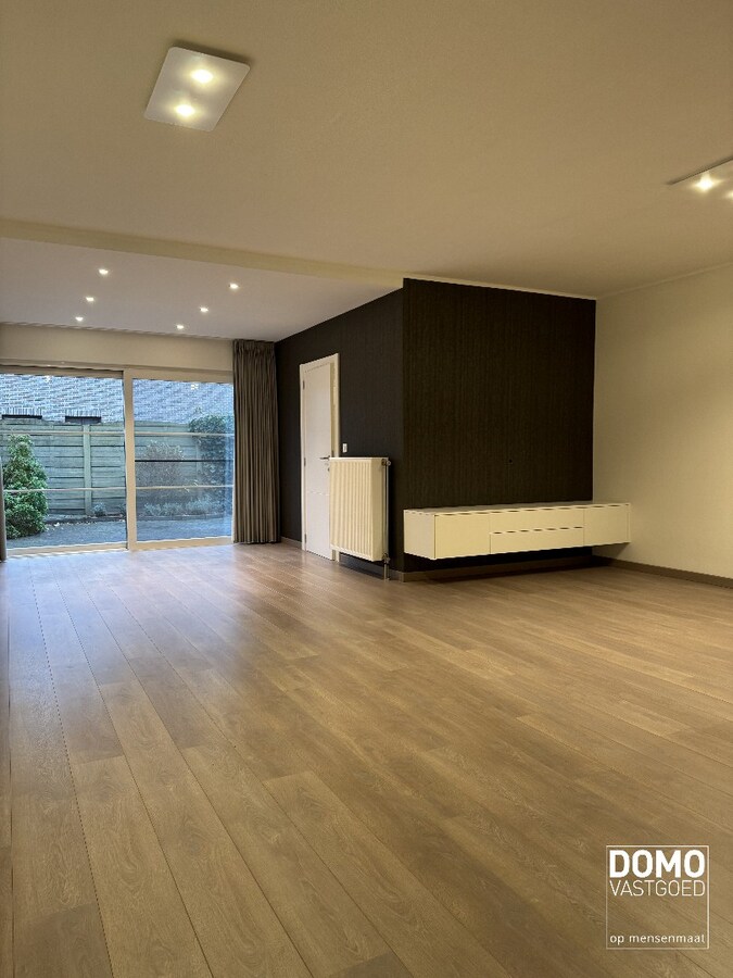 GEZELLIGE RIJWONING NABIJ HET CENTRUM VAN HASSELT 