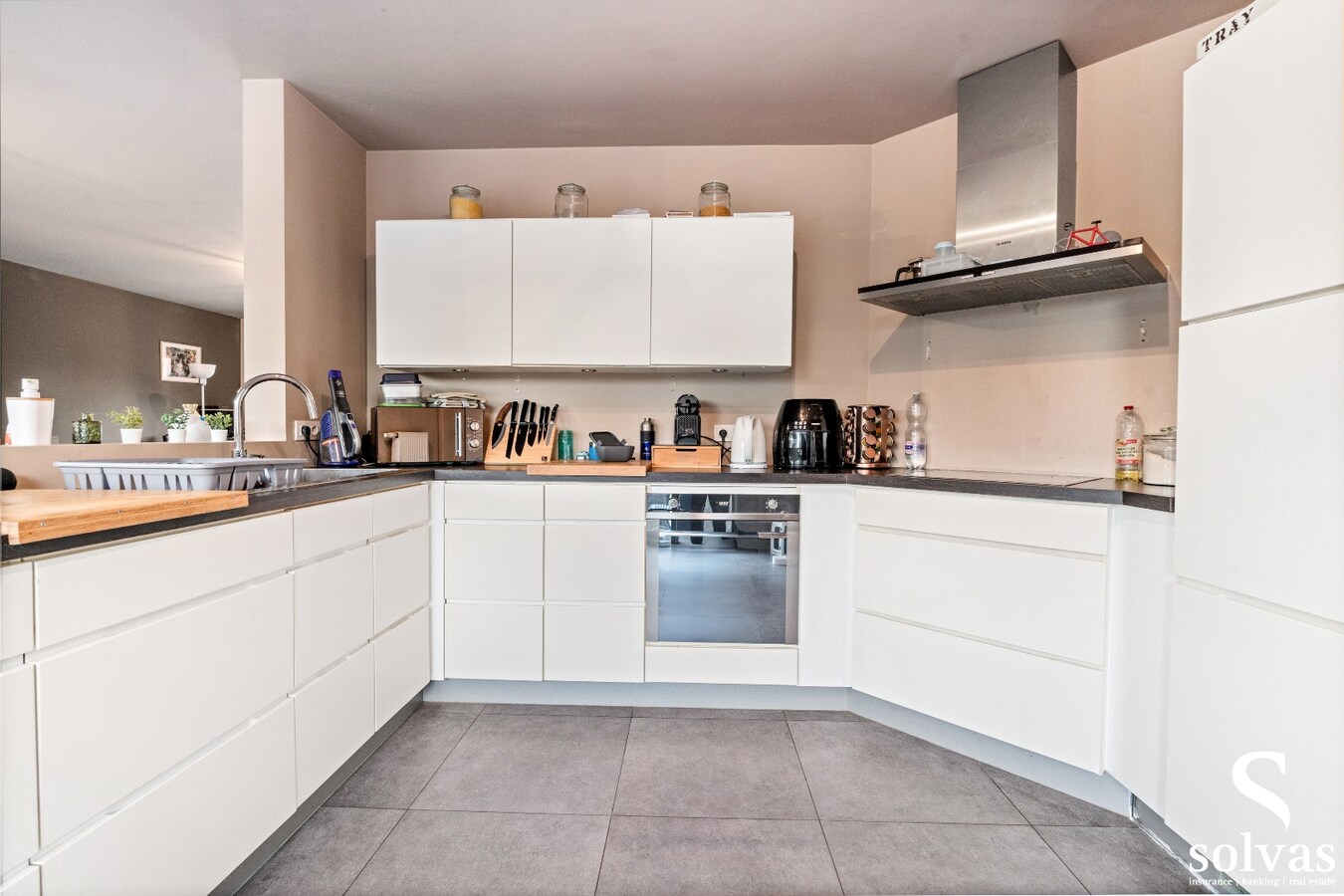 instapklare gezinswoning op een boogscheut van het centrum 