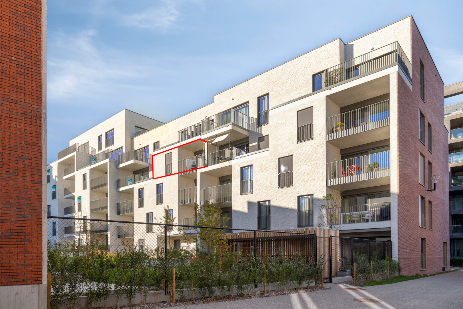 Nieuwbouw appartement met 3 slaapkamers, 2 badkamers, terras, 2 autostaanplaatsen en kelderberging in Leuven! - EPC A - bewoonbare opp. 108 m² 