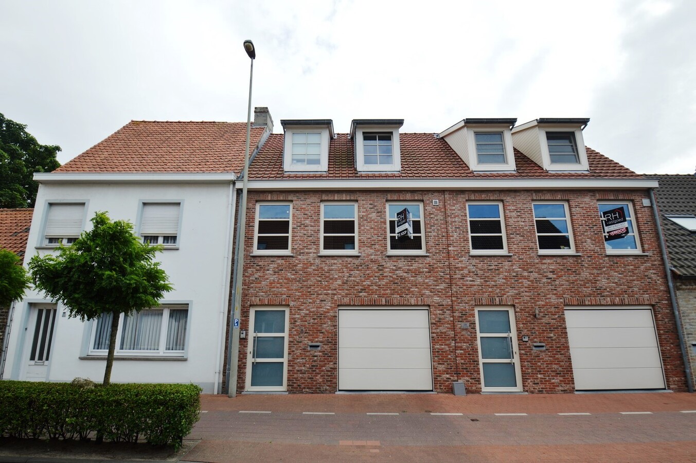 Recente gezinswoning met tuin en garage - Heist 