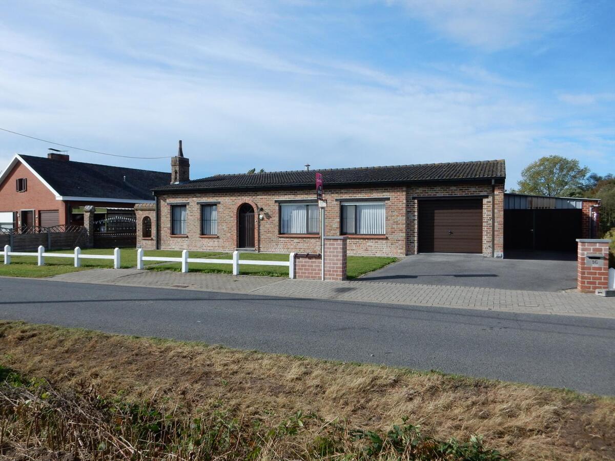 Zéér ruime en rustig gelegen bungalow 