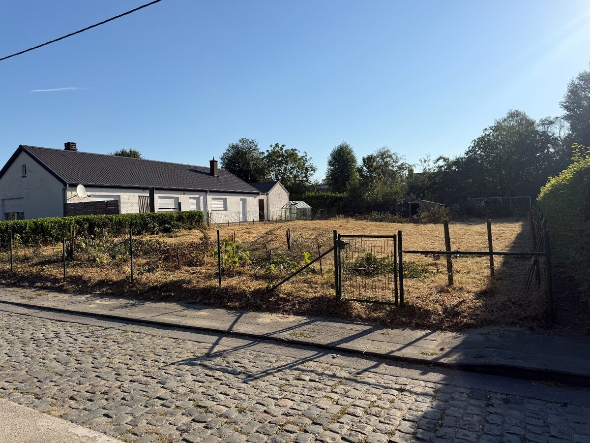 Unieke bouwgrond te koop in Diksmuide op een perceel van 730m²! 