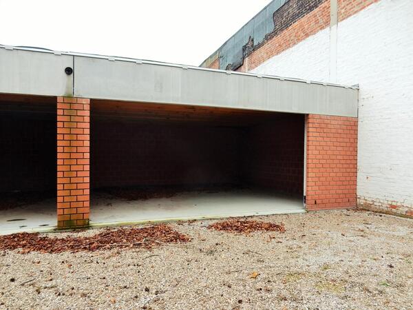 Verhuurd Garage te Izegem
