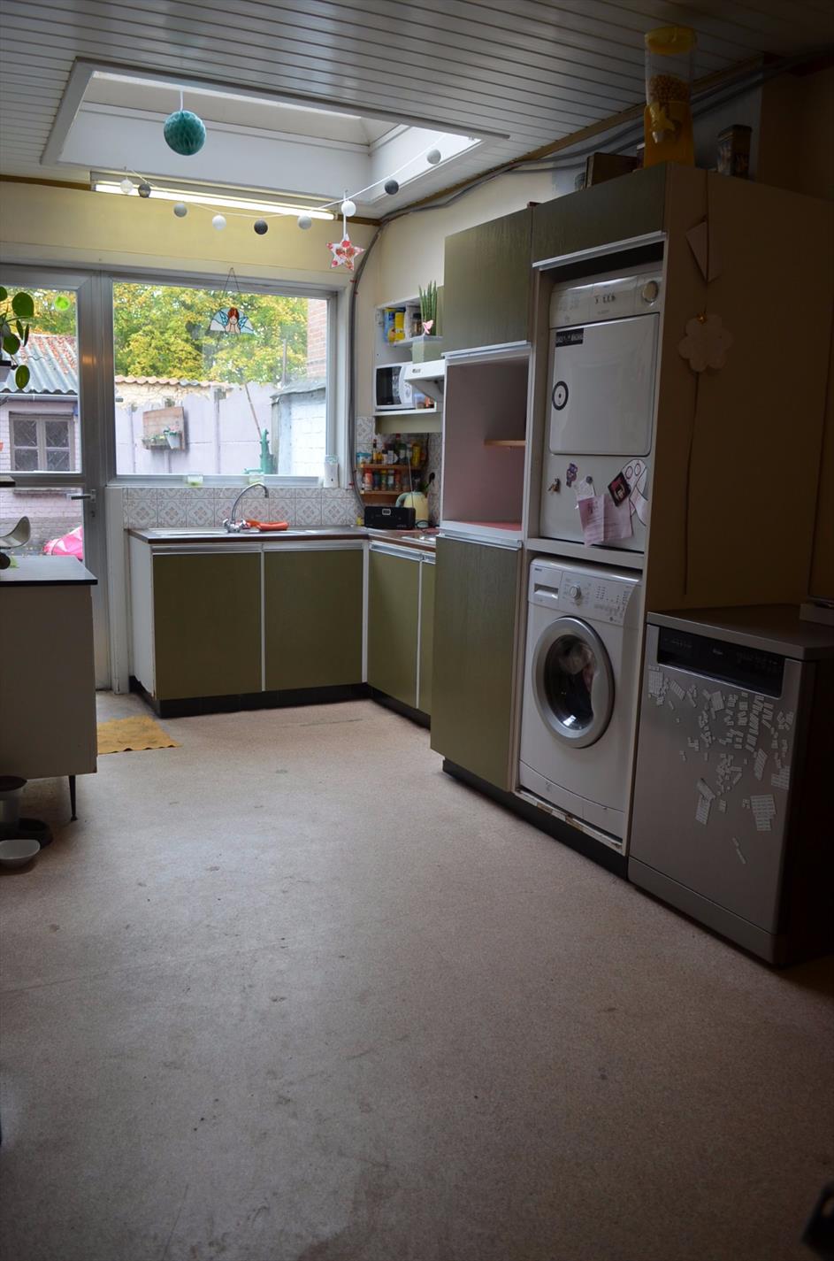 Rijwoning met 3 slpks, tuin en tuinhuis te centrum Eeklo 