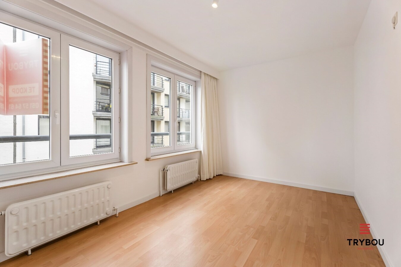 Uitstekend gelegen, zongericht appartement met 2 slaapkamers 