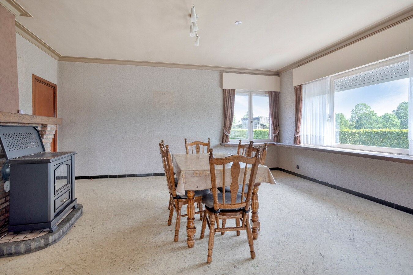 Vrijstaande woning op uitzonderlijk perceel van 16.135 m² te Duffel 