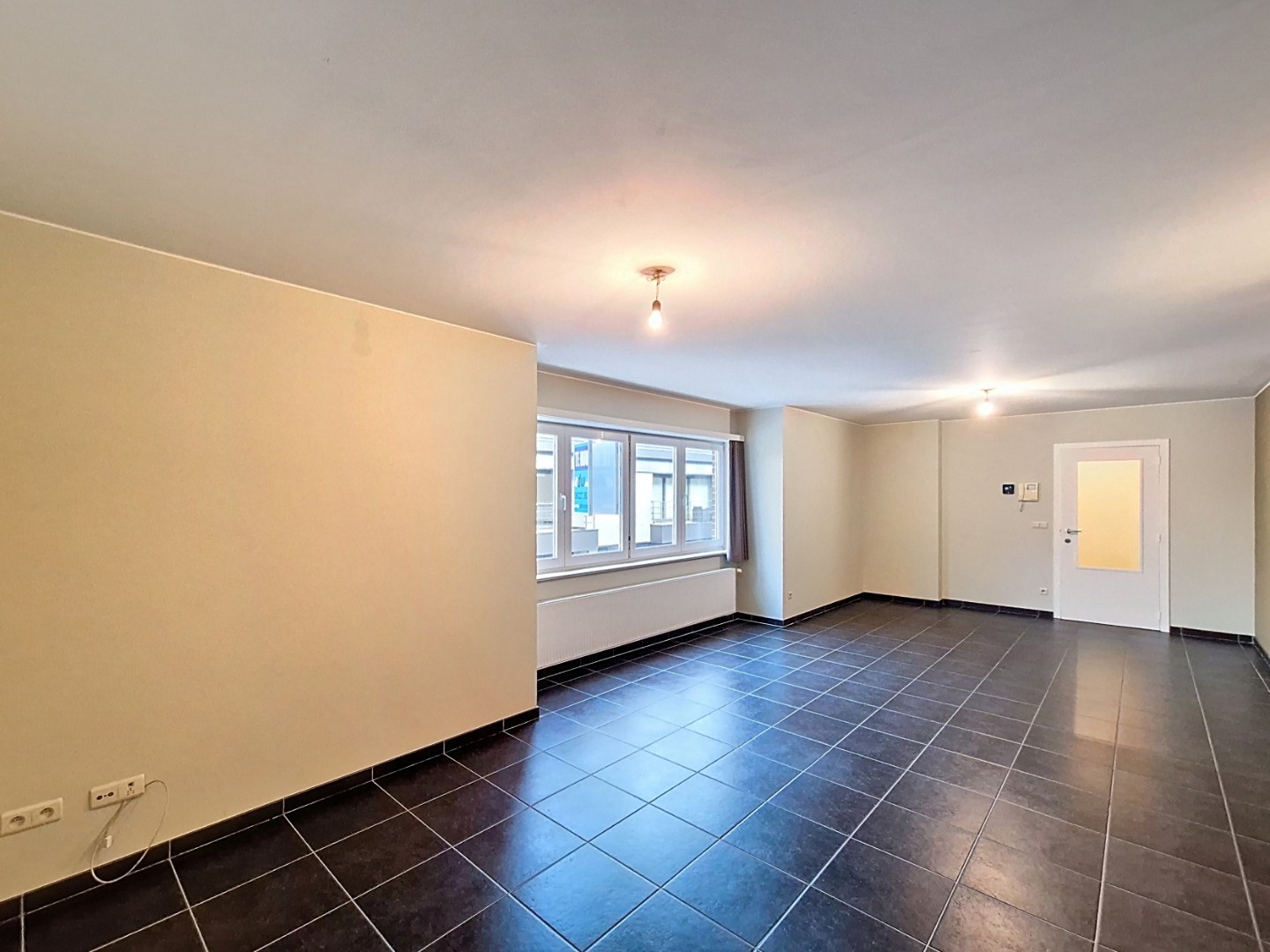 Appartement met 2 slpks en garage 