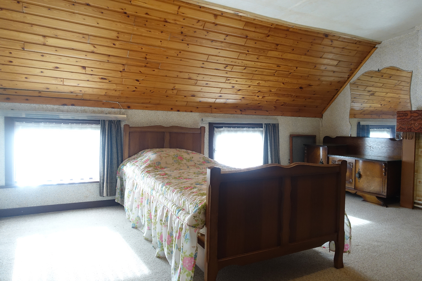 Prachtig gelegen woning met bijgebouw 