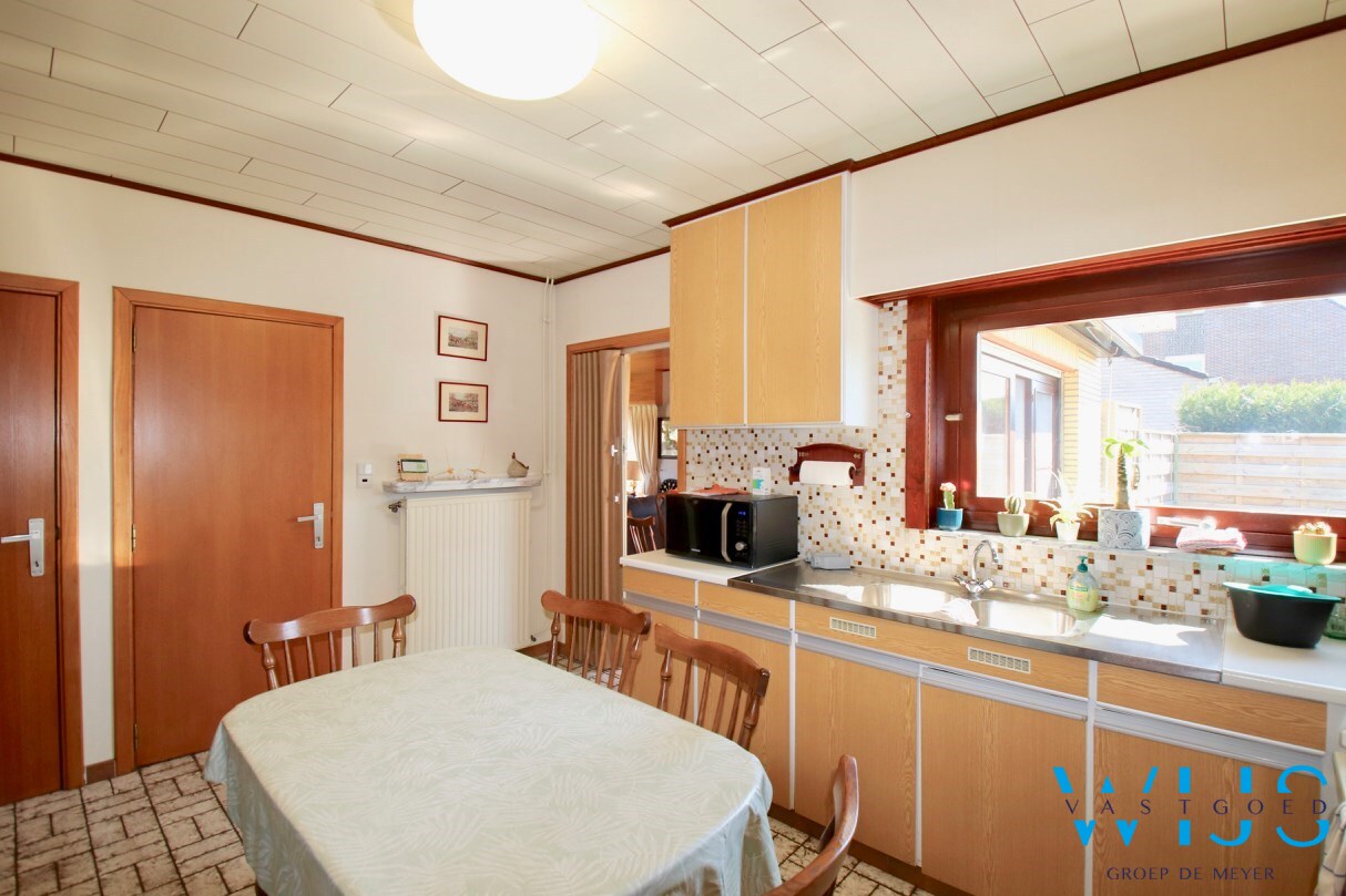 Enorm goed gelegen bungalow op een TOPperceel van 849 m² 