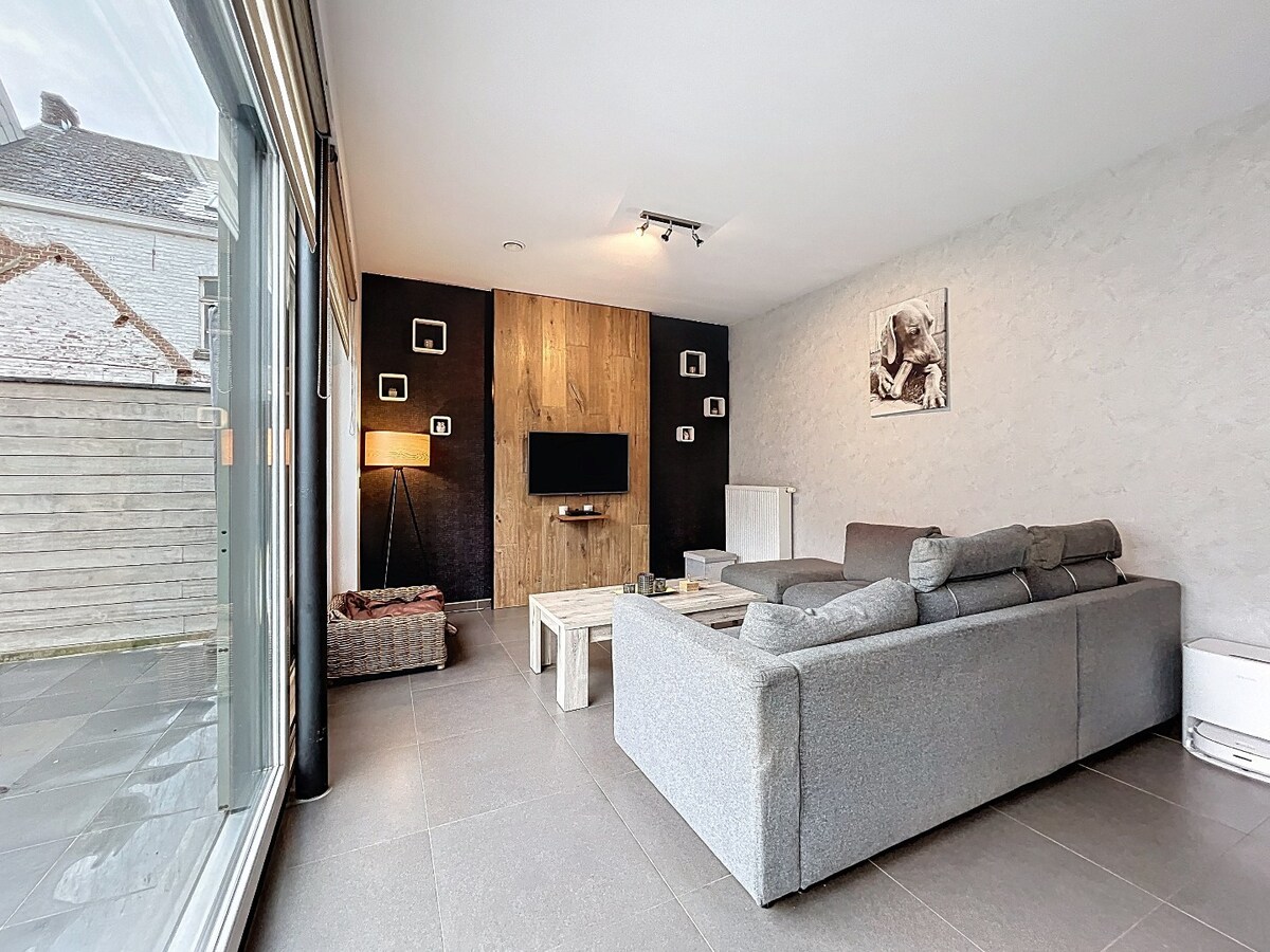 Recente (2017) gezinswoning met garage en tuin te Borsbeke 