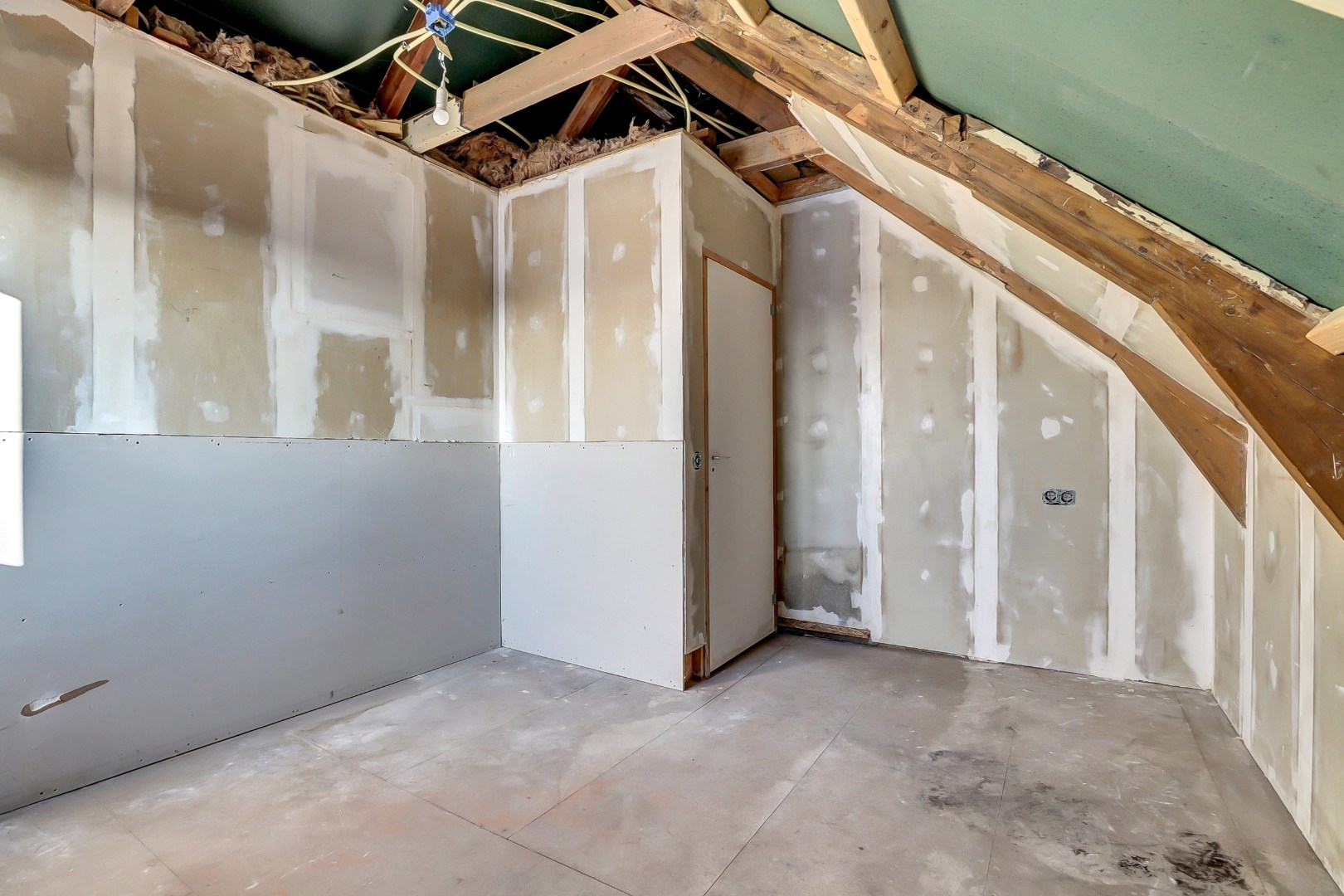 Drive-in woning te koop in Berltsum