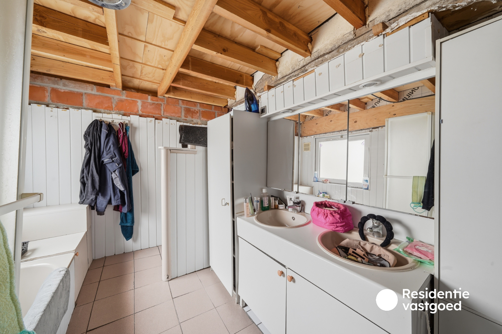 Ruime woning met 3 slaapkamers in Bredene 