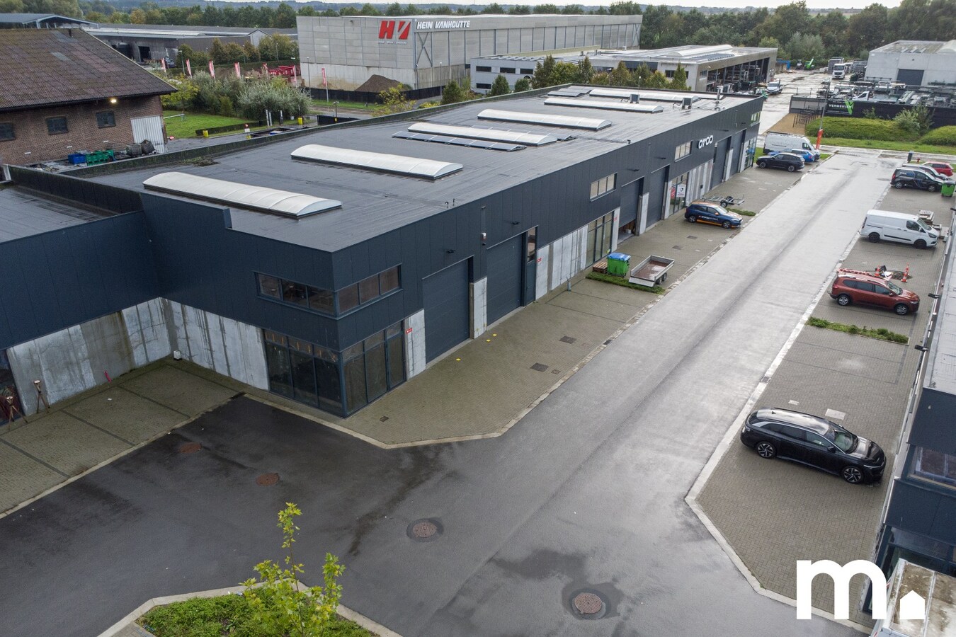 Ruime en lichtrijke KMO-unit van 218 m² met tal van mogelijkheden voor uw onderneming! 