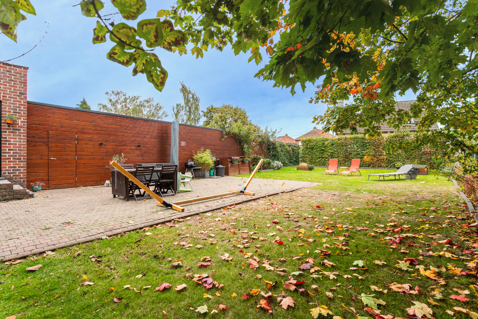 Instapklare driegevelwoning met 3 slpk te Lembeek 