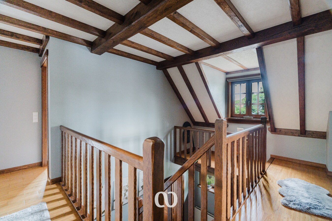 Prachtig onderhouden gezinswoning met 4 slaapkamers 