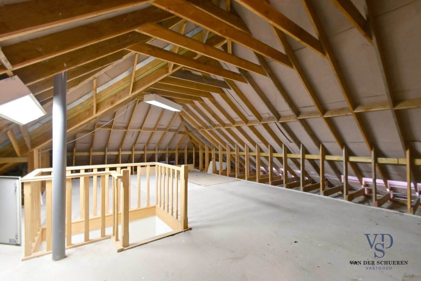 Bungalowwoning met afzonderlijke garage 