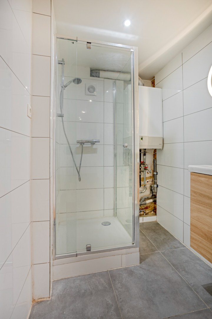 Appartement met 2 slaapkamers, terras in centrum Leuven! – EPC 239 kWh/m² - bewoonbare opp. 80 m² 