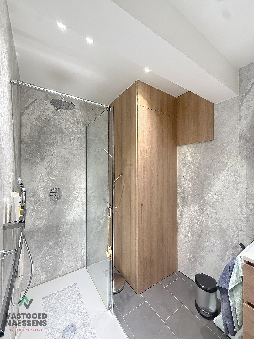 INSTAPKLAAR 2 SLPK APP MET ZIJDELINGS ZICHT OP ZEE 