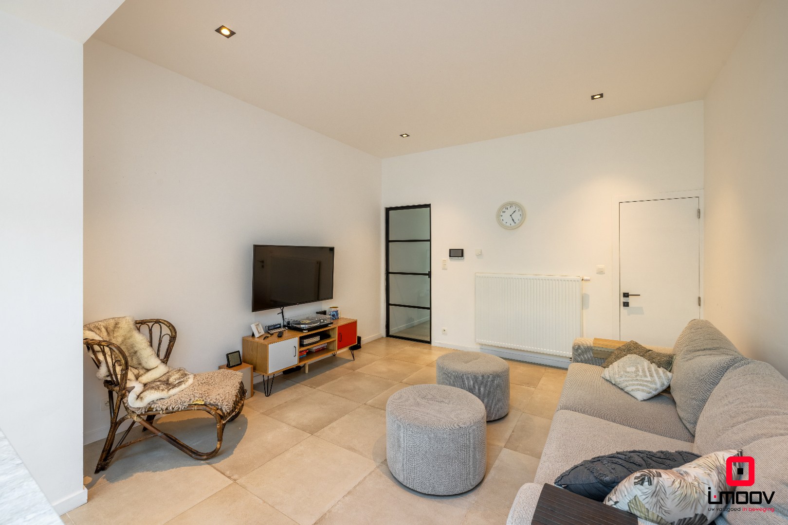 Hedendaags gerenoveerde stadswoning met lichtrijke leefruimtes en optie tot kangoeroewonen 