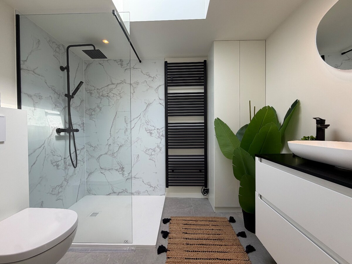 TOPPER : Trendy woning met EPC B nabij Doorniksewijk te  Kortrijk ! *** NONO INSPIRED *** 
