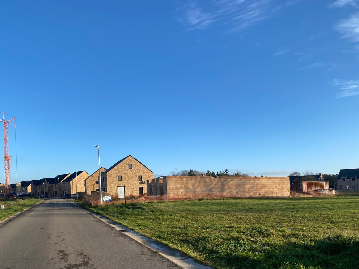 Verkaveling Wurfelder Bosschen fase 2 : mooi perceel grond voor halfvrijstaande woning 