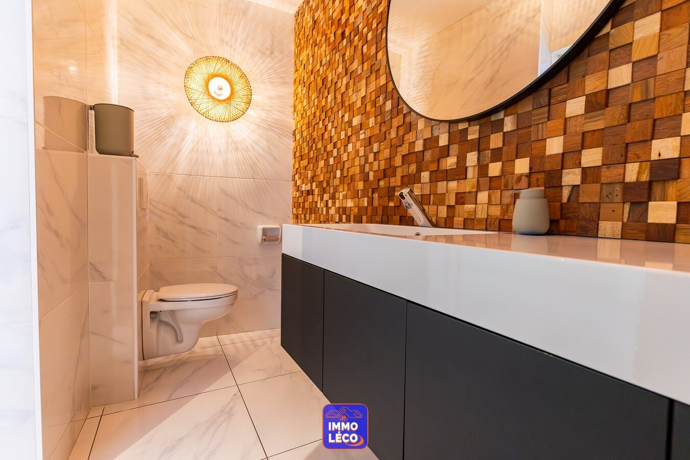 Surface commerciale en plein centre-ville avec terrasse ! 