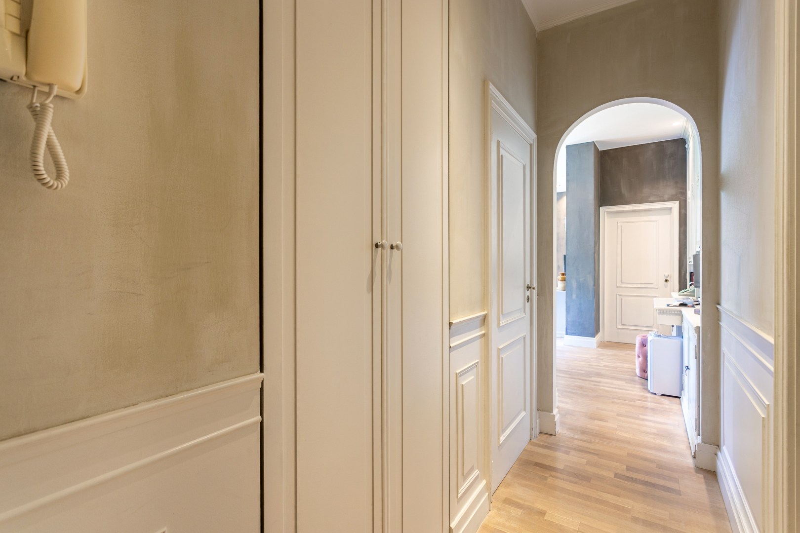 Uniek gelegen 2slpk-appartement in het Kluisbos 