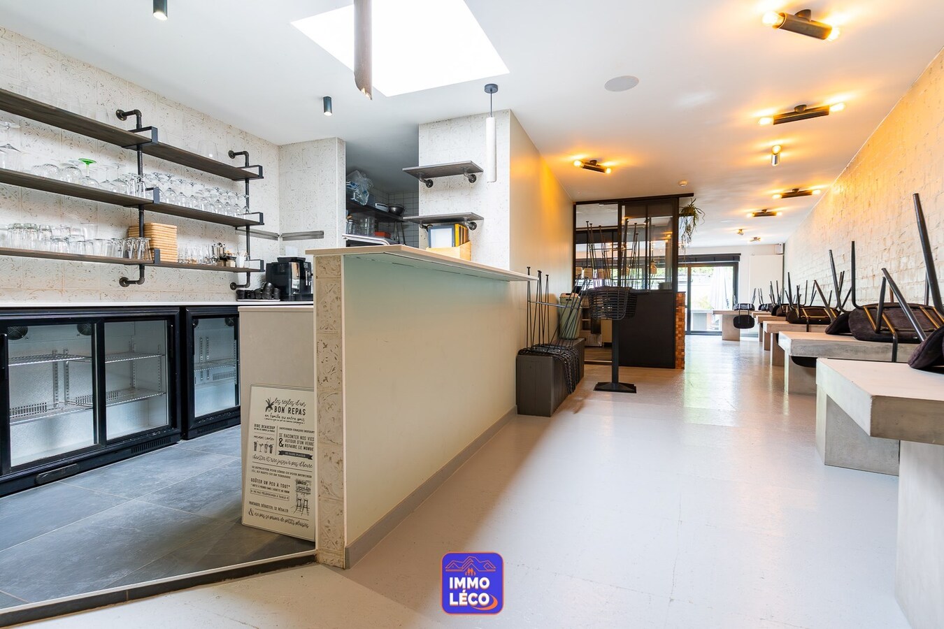 Surface commerciale en plein centre-ville avec terrasse ! 