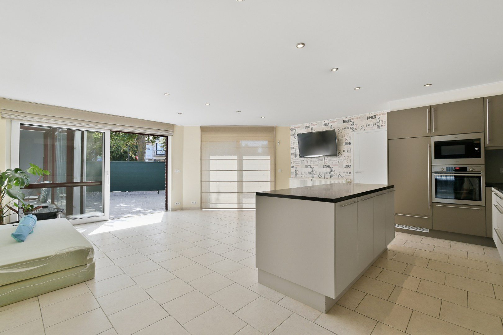 Hoekwoning met 3 slaapkamers te huur in Jabbeke! 