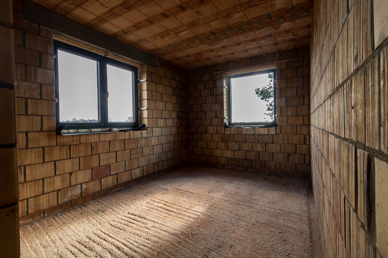 Nieuwbouwwoning met 5 slaapkamers en landelijke vergezichten te Koekelare 