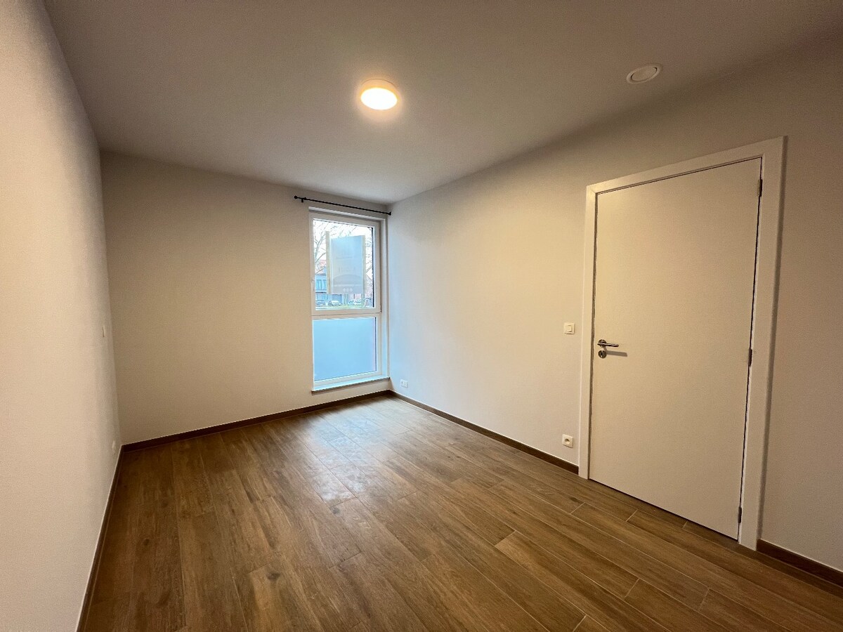 Superbe appartement 2 chambres avec terrasse et jardin 