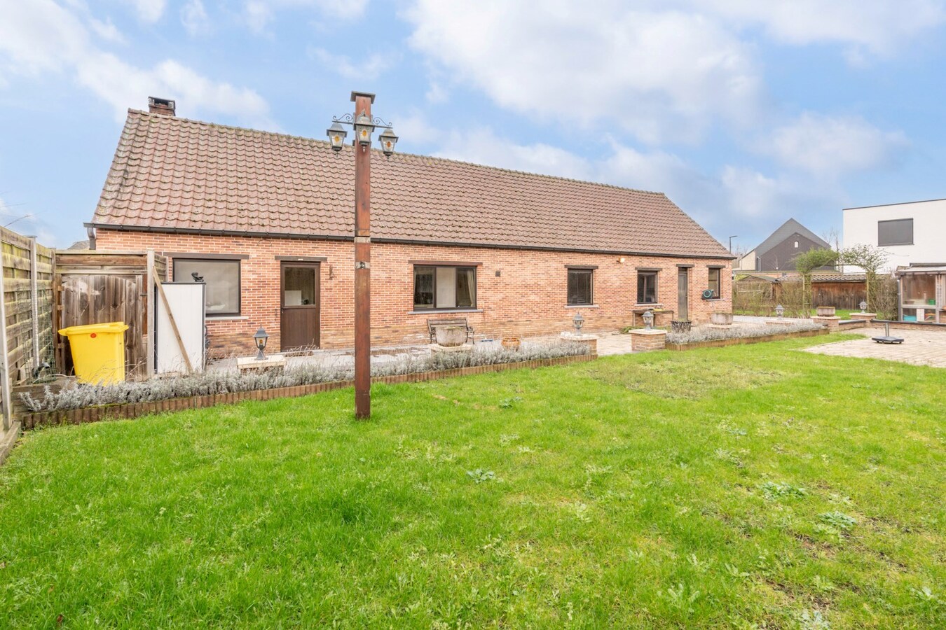 Karaktervolle woning in hoevestijl met 3 slaapkamers 