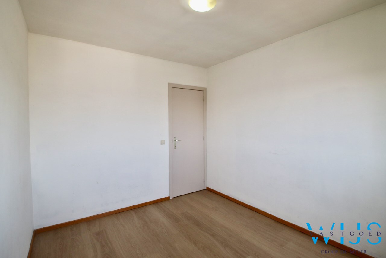Instapklaar 2slaapkamer appartement te Zelzate! 