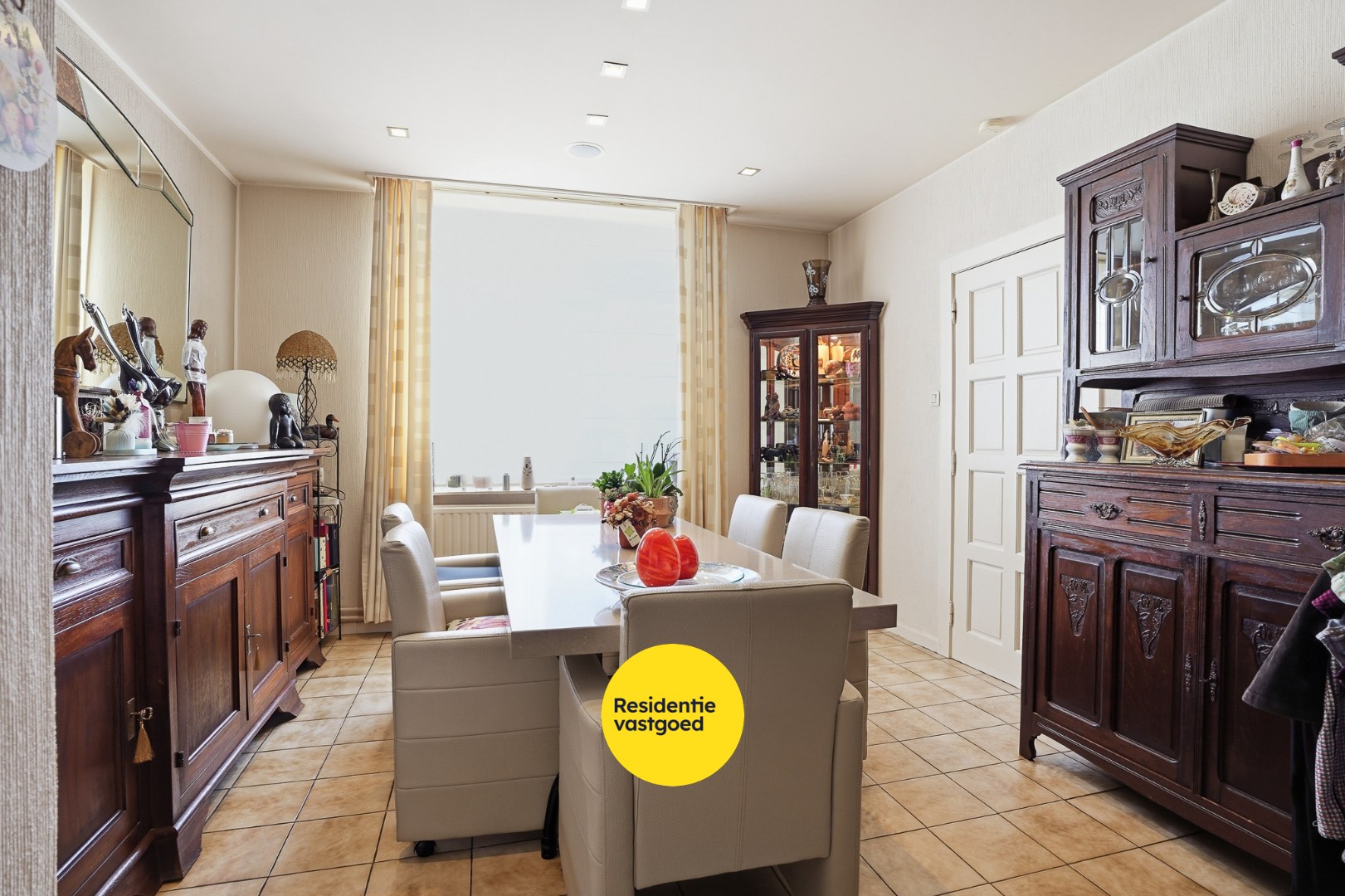 Goed onderhouden rijwoning nabij de Groene Kouter in Zwevegem 