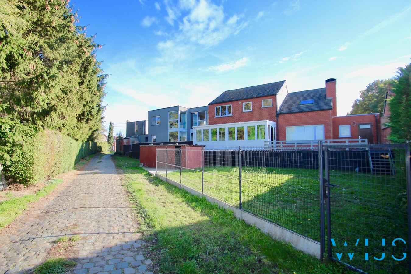 Tof ruim woonhuis met schitterend uitzicht ! 