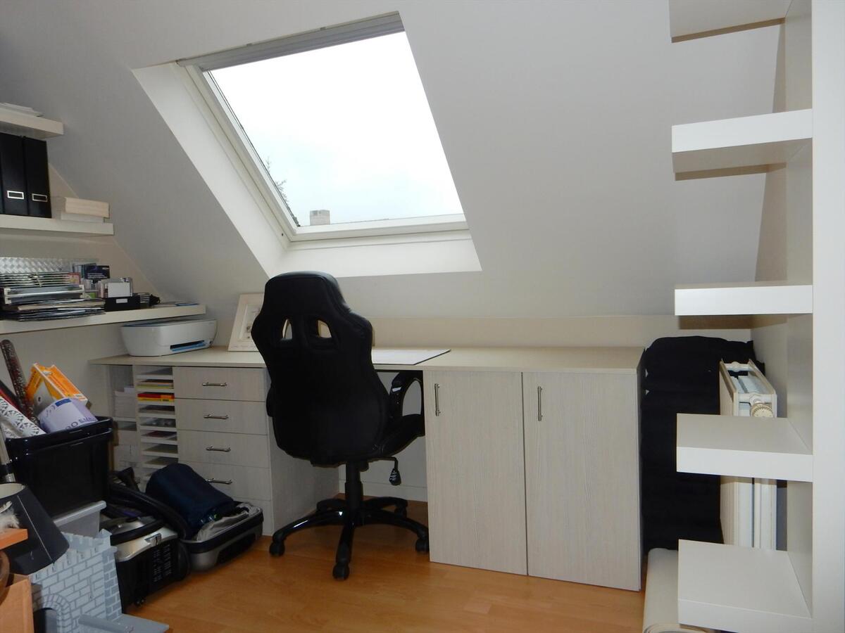 Alleenstaande villa met zonnige tuin op fantastische locatie 