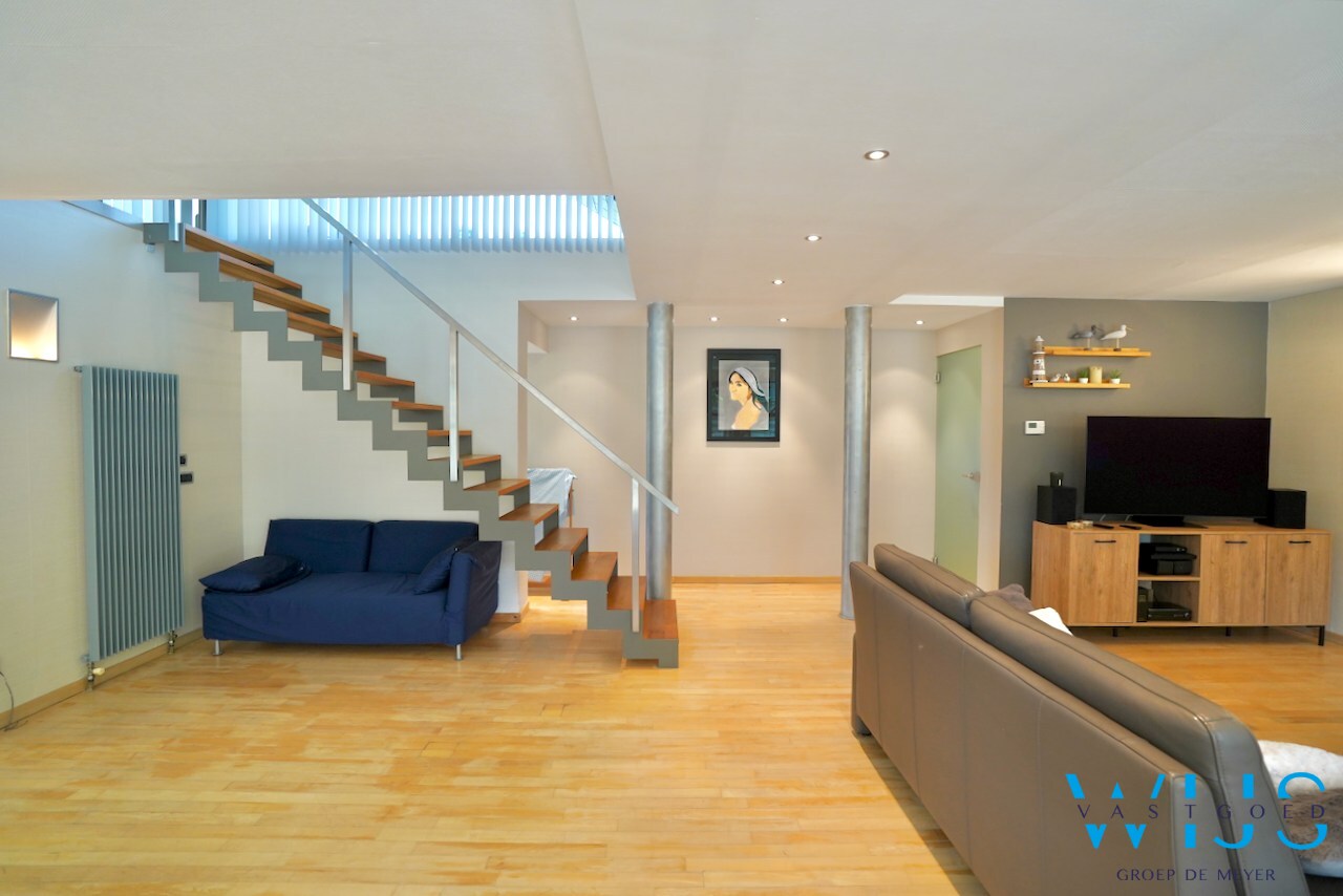 Unieke architecturale woning met heerlijke tuin in Watervliet 