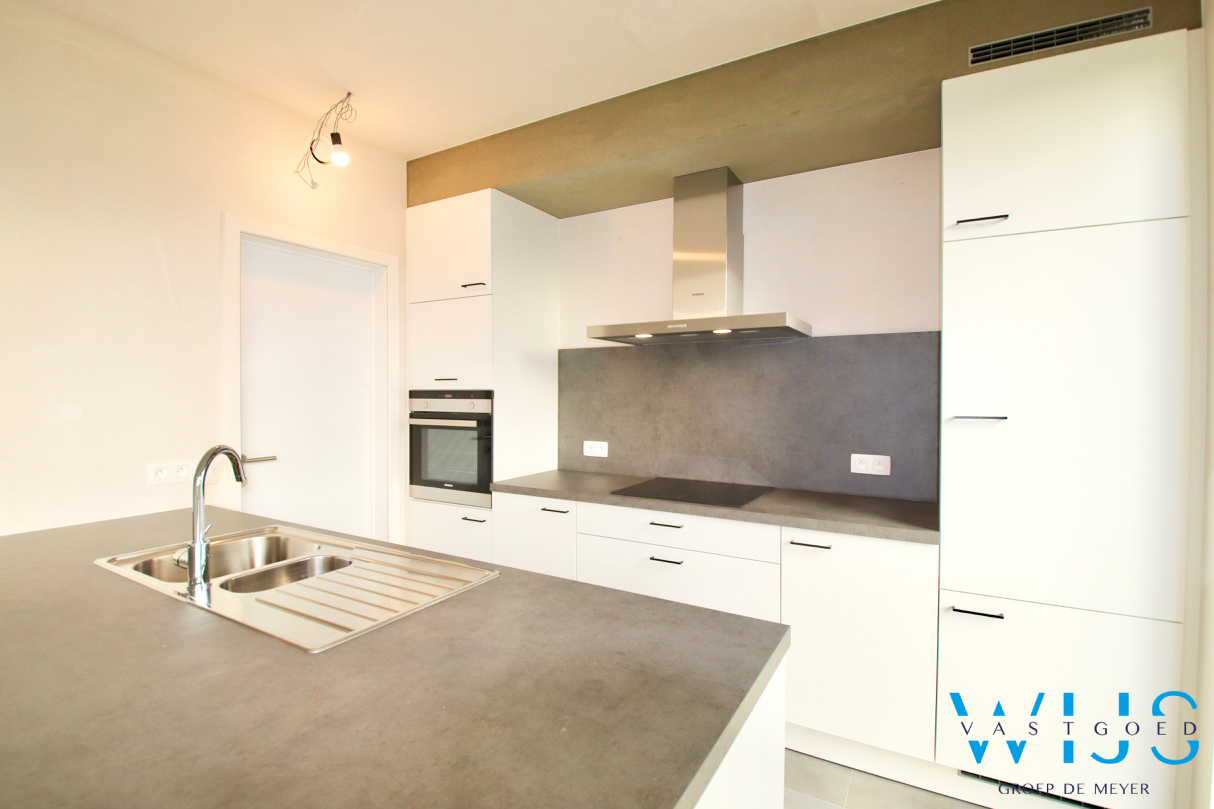 Tijdloze nieuwbouw met 4 slaapkamers te ERTVELDE ! 